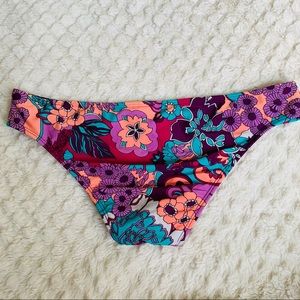 Roxy bikini bottom